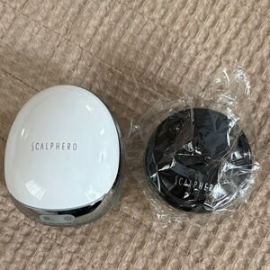 White and Black Hair Massager